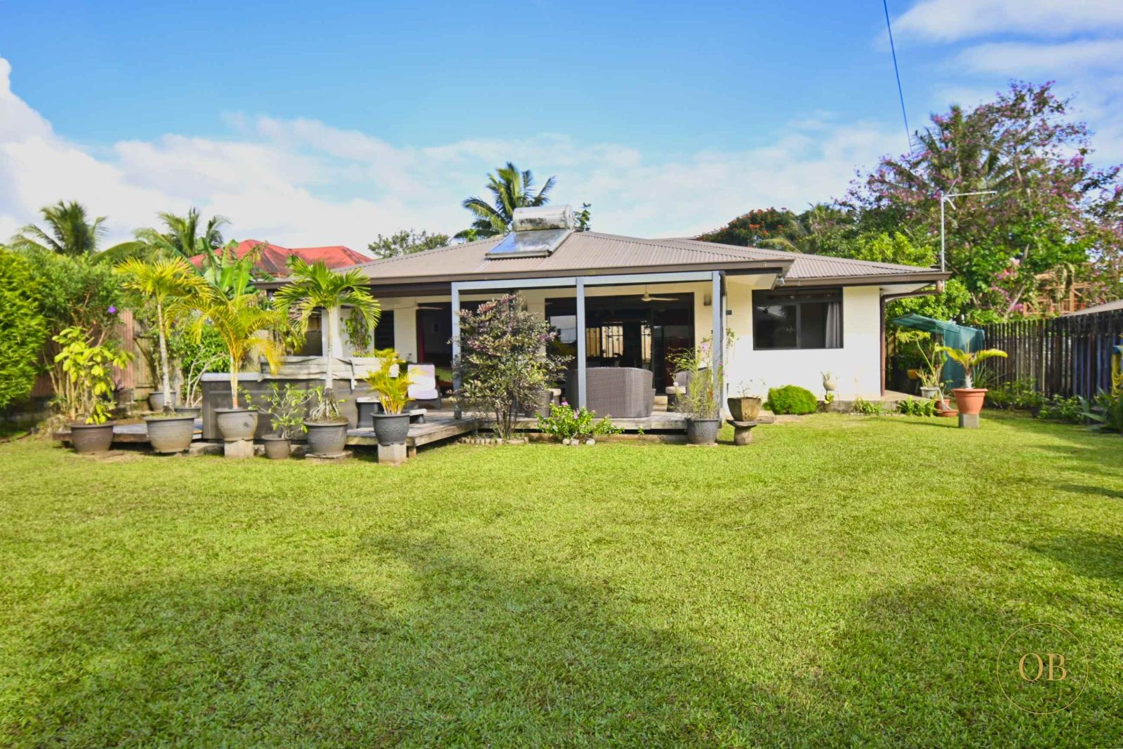 À VENDRE – Maison F4 en dur – Plateau des Ananas, Toahotu
