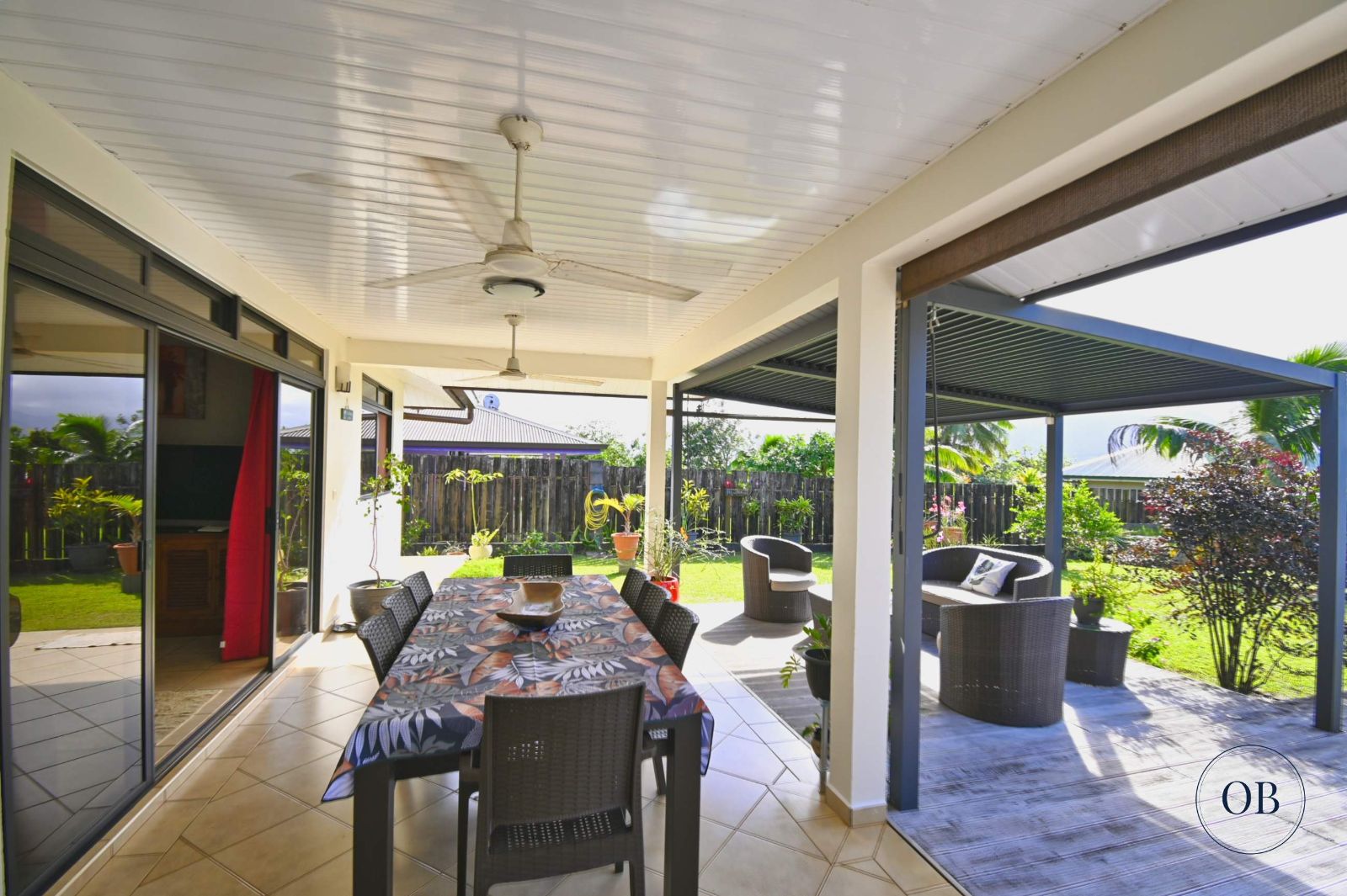 À VENDRE – Maison F4 en dur – Plateau des Ananas, Toahotu