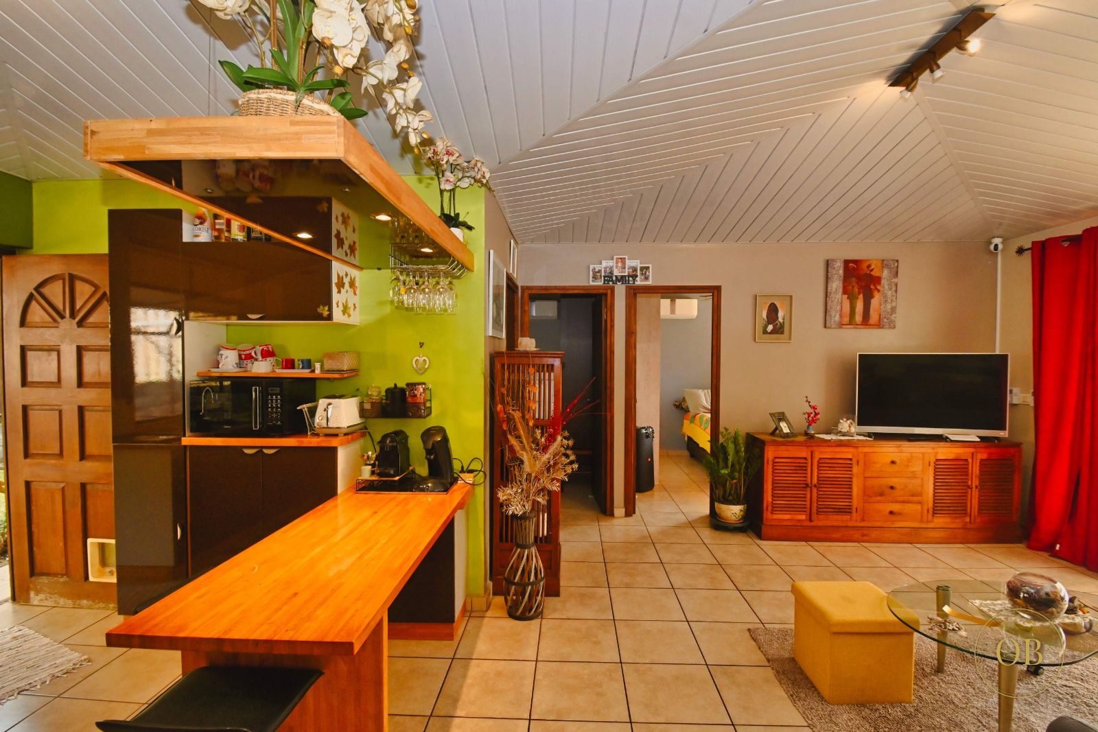 À VENDRE – Maison F4 en dur – Plateau des Ananas, Toahotu
