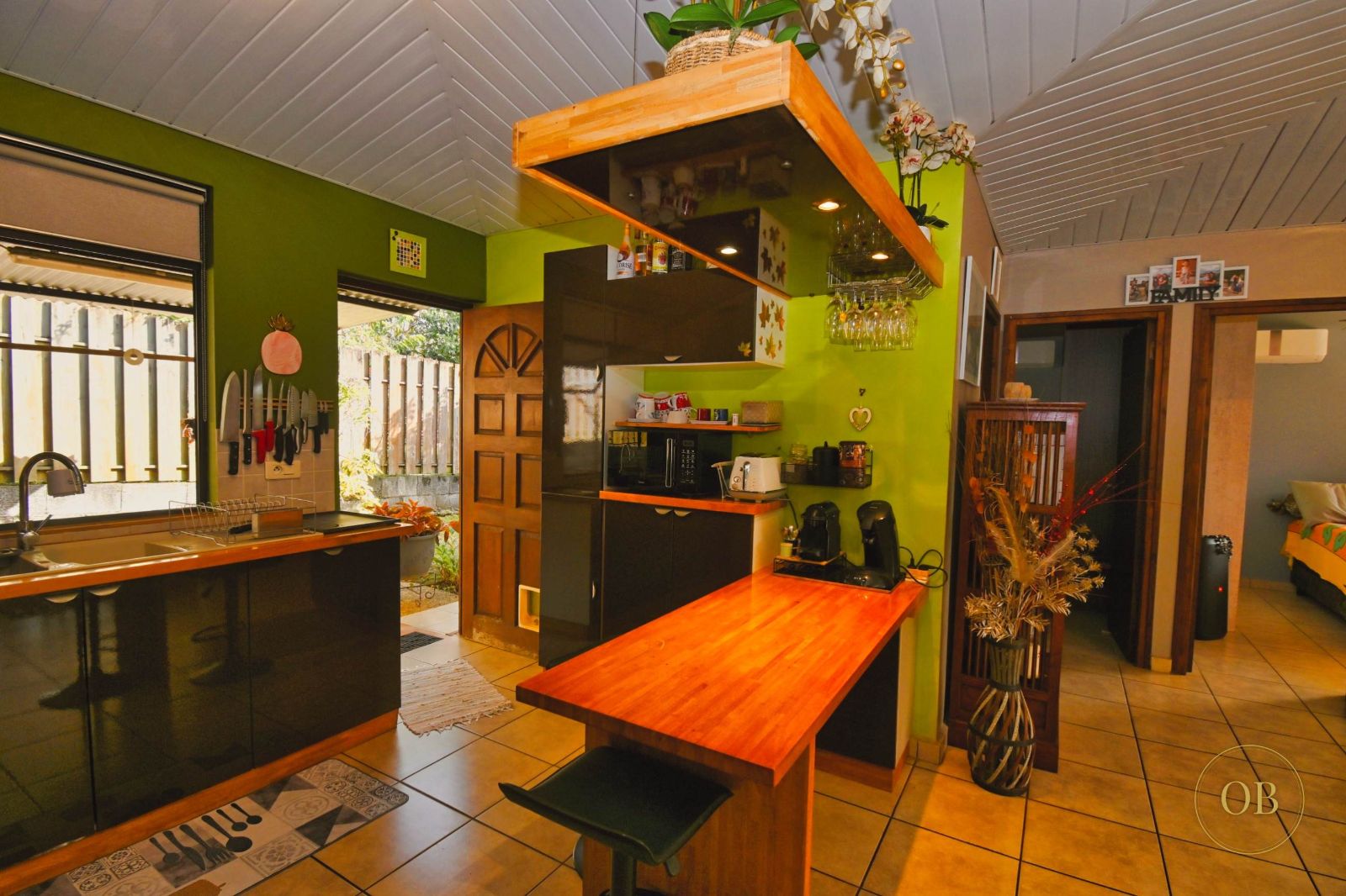 À VENDRE – Maison F4 en dur – Plateau des Ananas, Toahotu