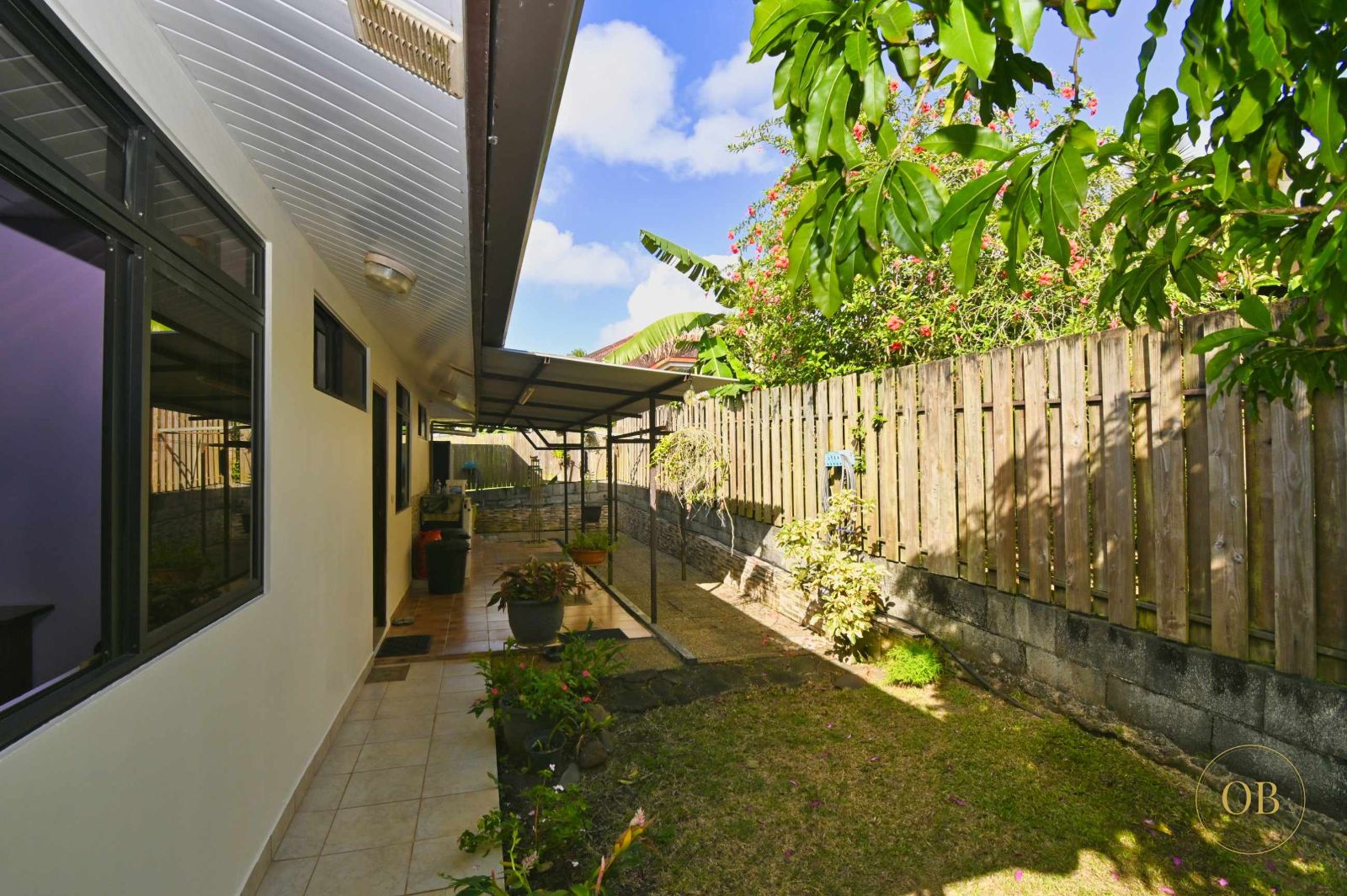 À VENDRE – Maison F4 en dur – Plateau des Ananas, Toahotu
