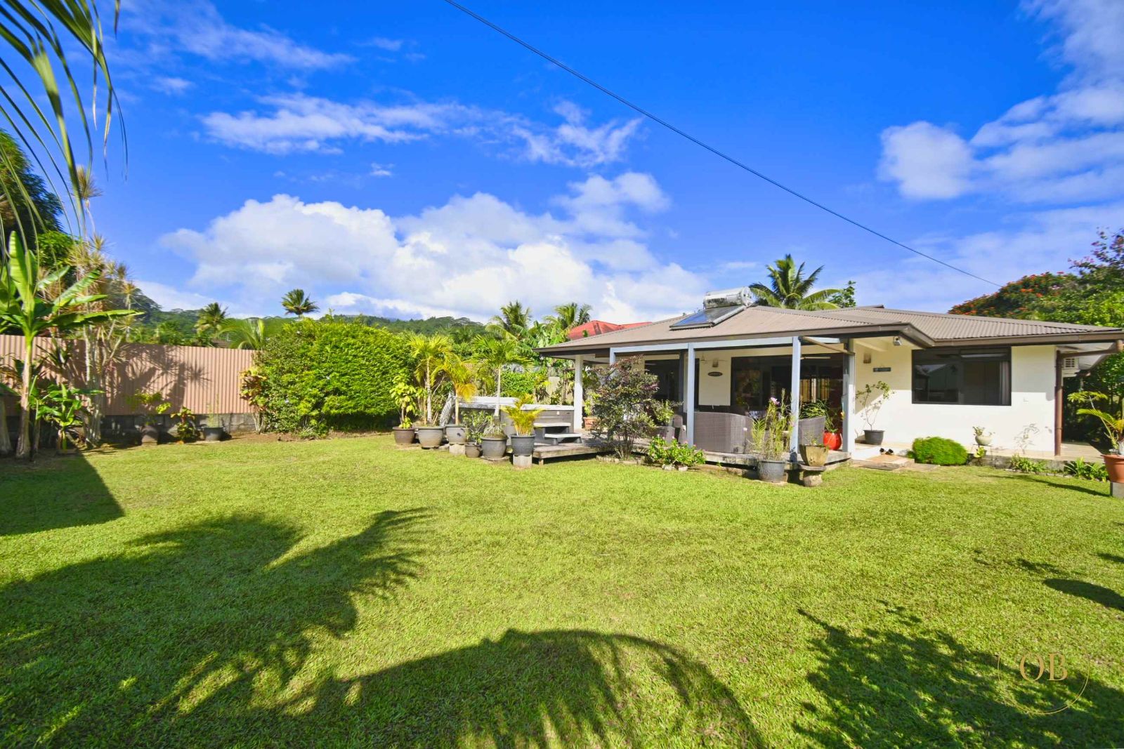 À VENDRE – Maison F4 en dur – Plateau des Ananas, Toahotu