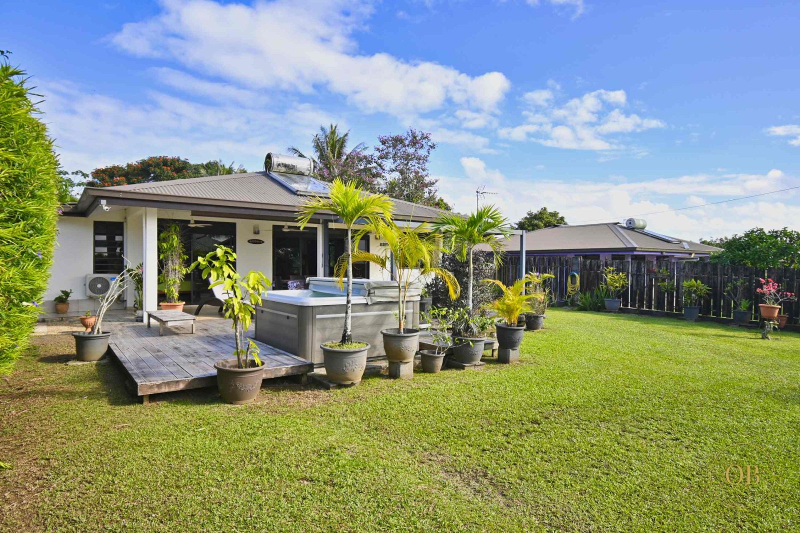 À VENDRE – Maison F4 en dur – Plateau des Ananas, Toahotu
