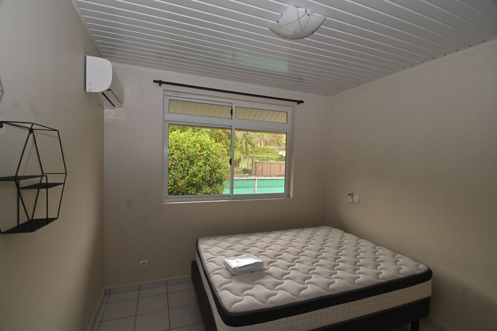 Grande maison F5 à Afaahiti – Limite Taravao