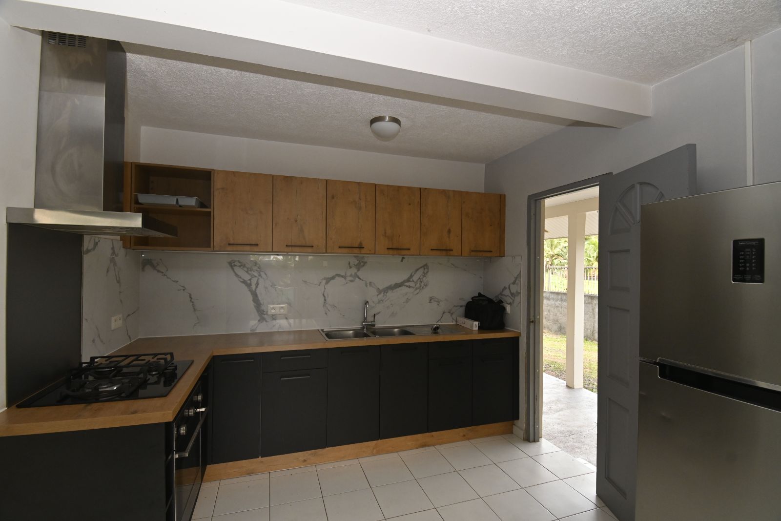 Grande maison F5 à Afaahiti – Limite Taravao