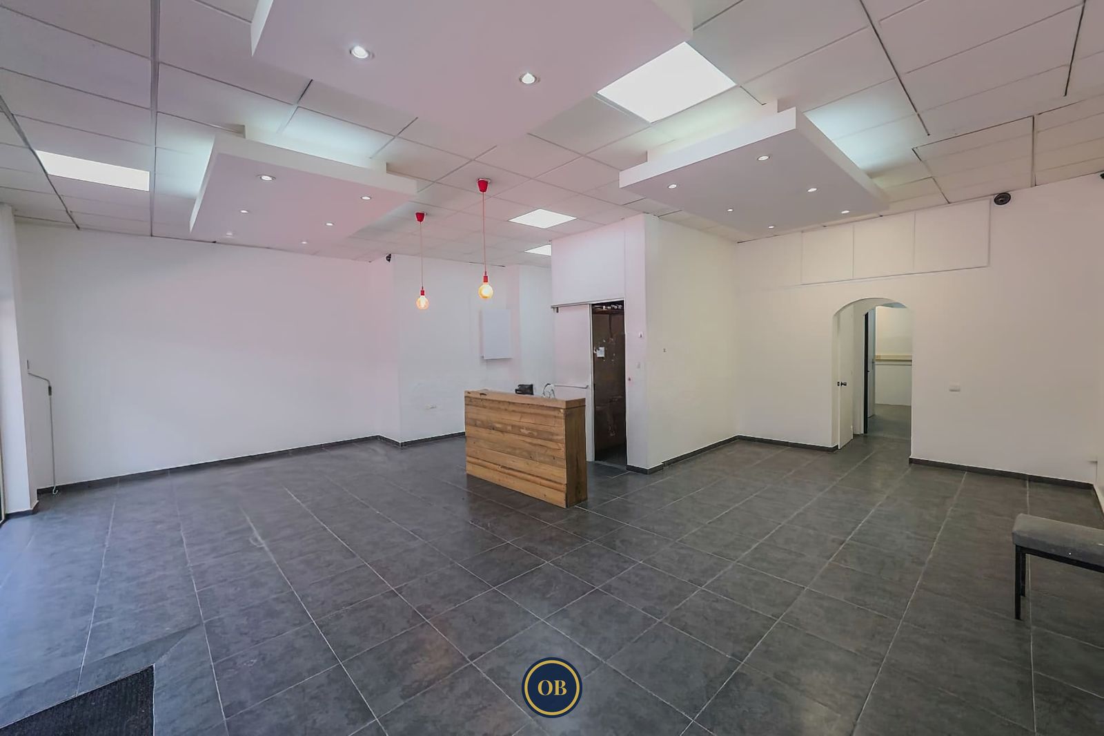 Local commercial 70 m² — Pas-de-porte à céder — Papeete centre