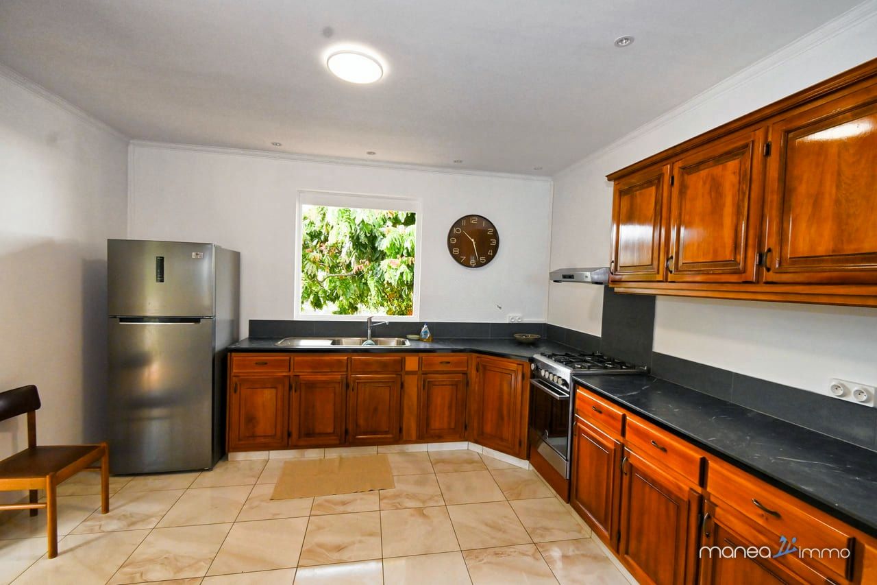 Maison F4 Mitoyenne au Bord de Mer à Mahina