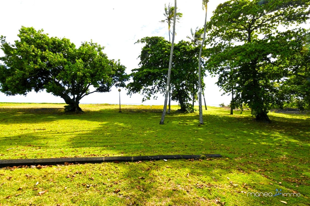 Maison F4 Mitoyenne au Bord de Mer à Mahina