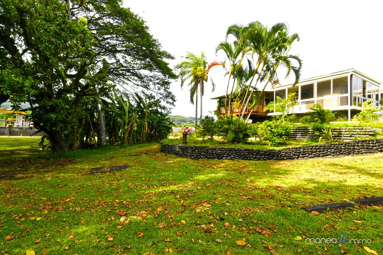 Maison F4 Mitoyenne au Bord de Mer à Mahina