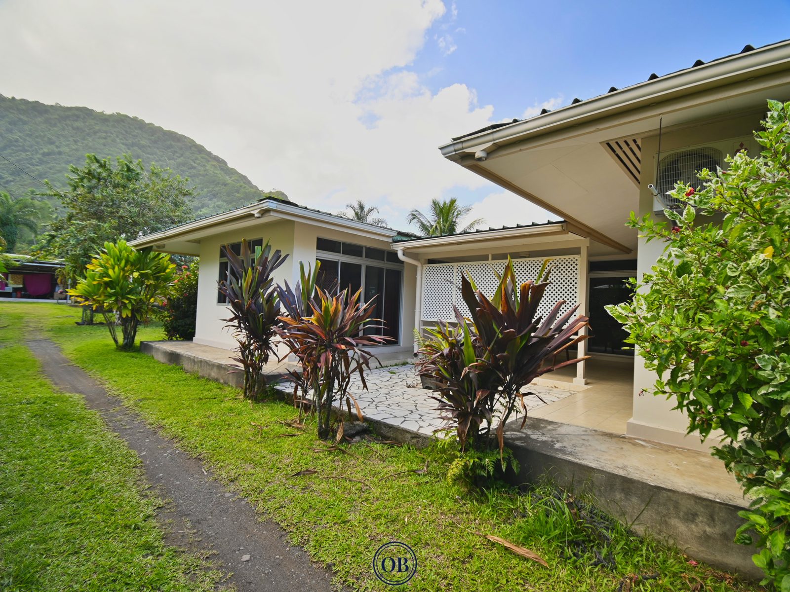 Maison F5 de 150 m² — Papara (côté montagne) — Papara, côté montagne (proche grottes de Mara'a)