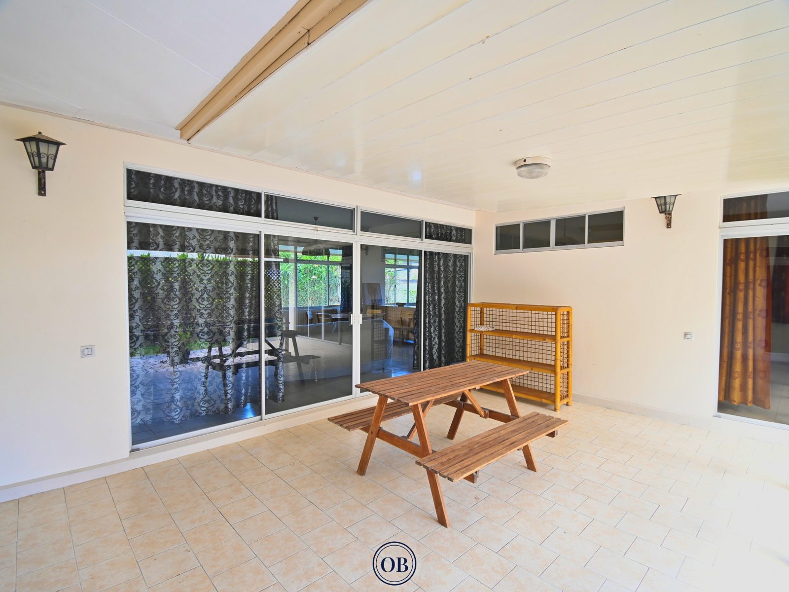 Maison F5 de 150 m² — Papara (côté montagne)