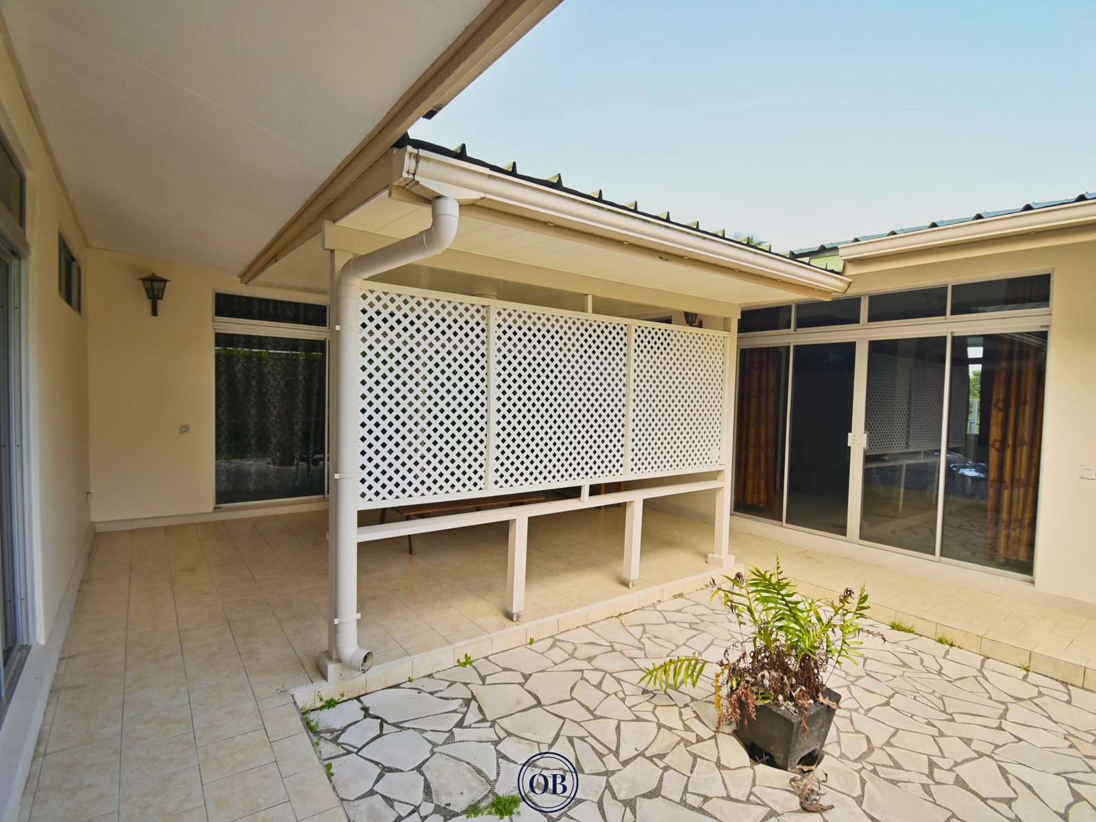 Maison F5 de 150 m² — Papara (côté montagne)