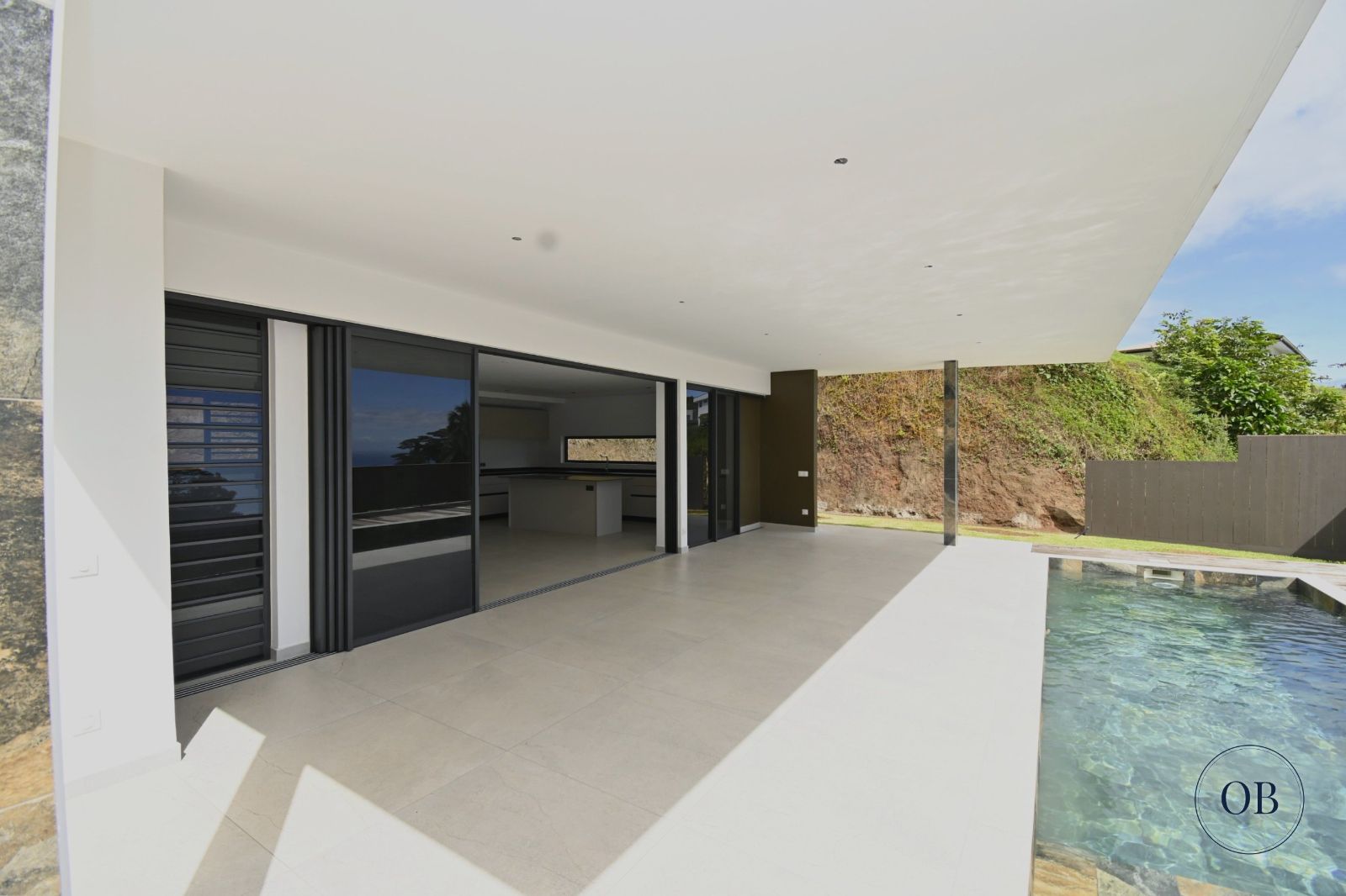 Maison de standing neuve de type F5 à Pamatai Hills, Faa’a