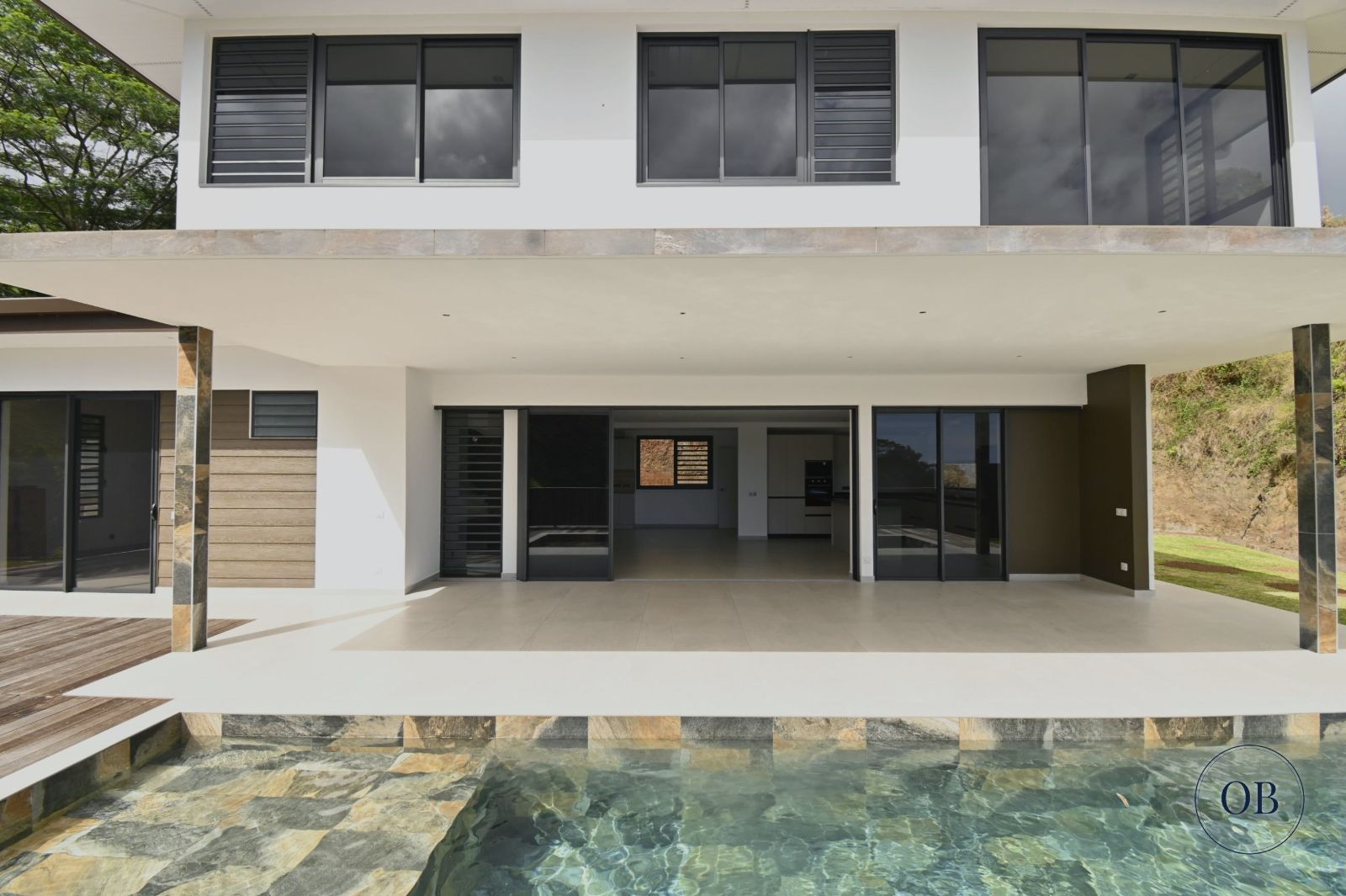 Maison de standing neuve de type F5 à Pamatai Hills, Faa’a