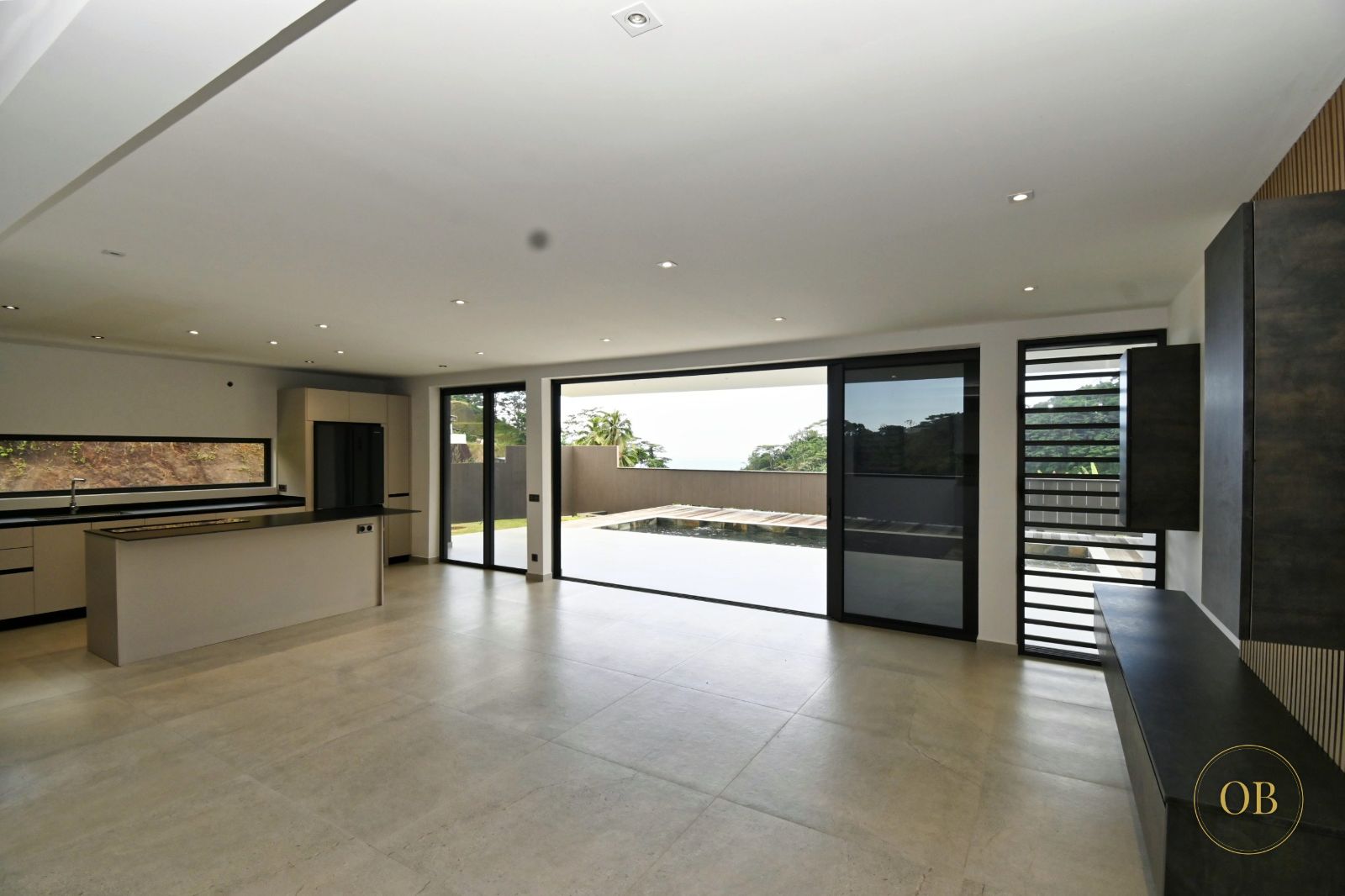 Maison de standing neuve de type F5 à Pamatai Hills, Faa’a